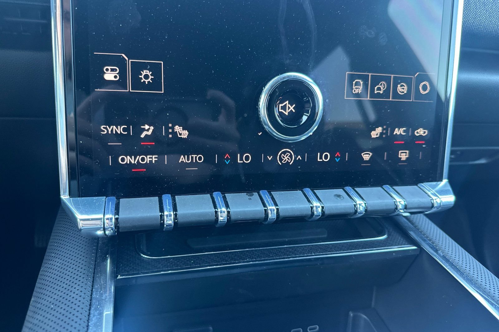 Used 2026 GMC Sierra EV Elevation AWD/4WD image 27