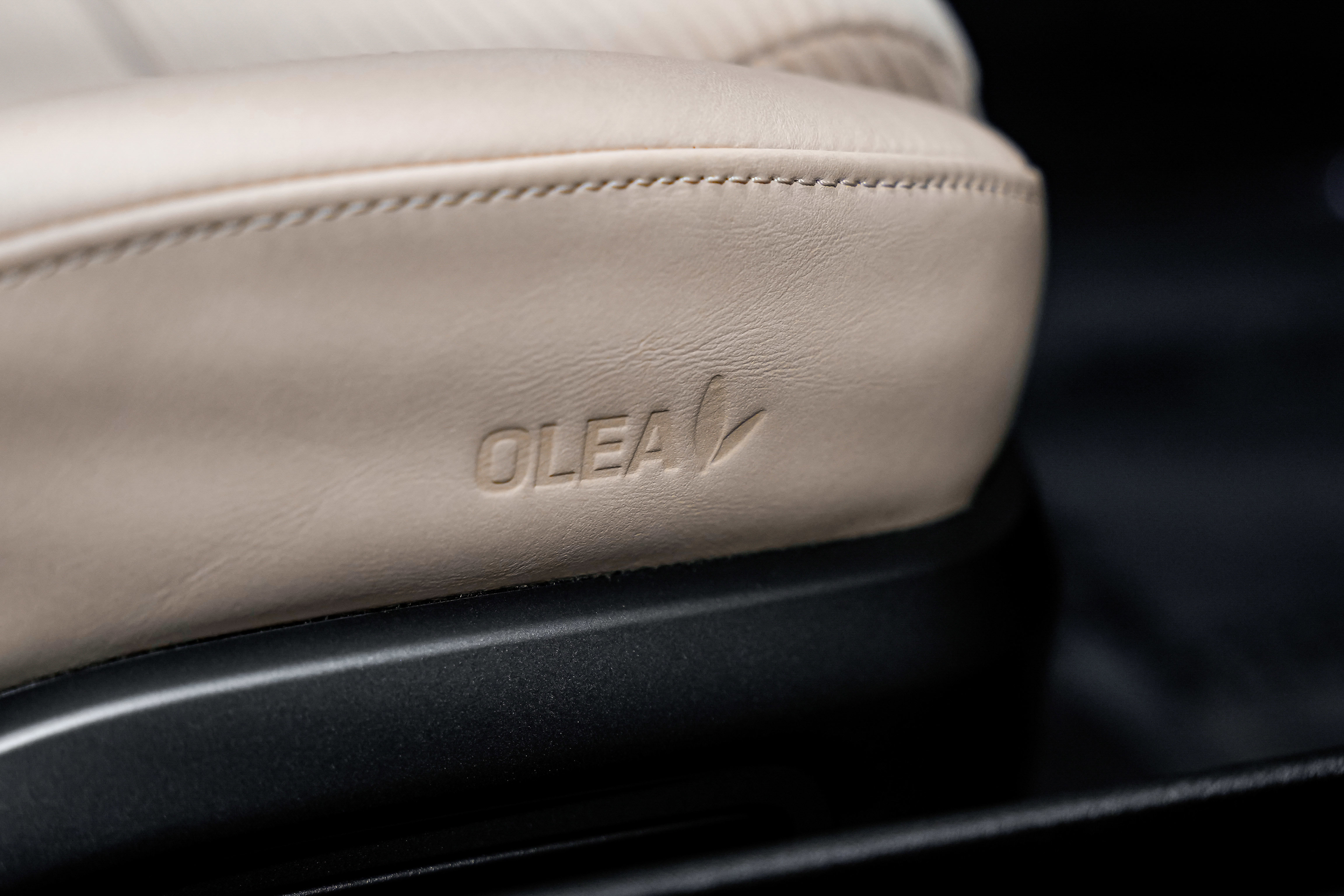 Used 2021 Porsche 911 Targa 4S Heritage Design image 38