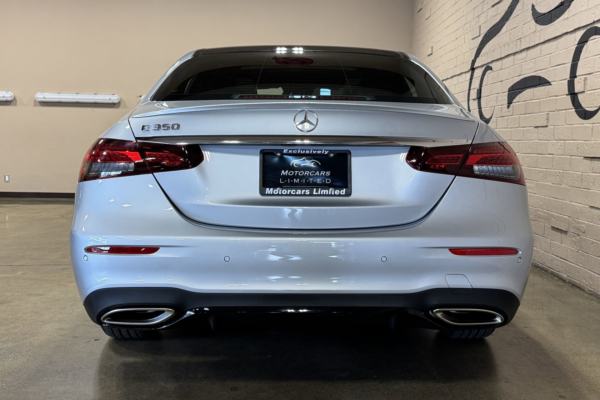 Used 2023 Mercedes-Benz E 350 Sedan image 6