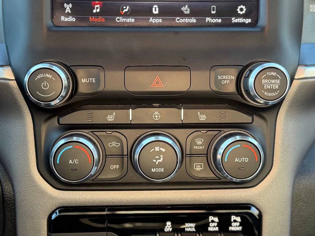 Used 2021 RAM 1500 Big Horn image 17