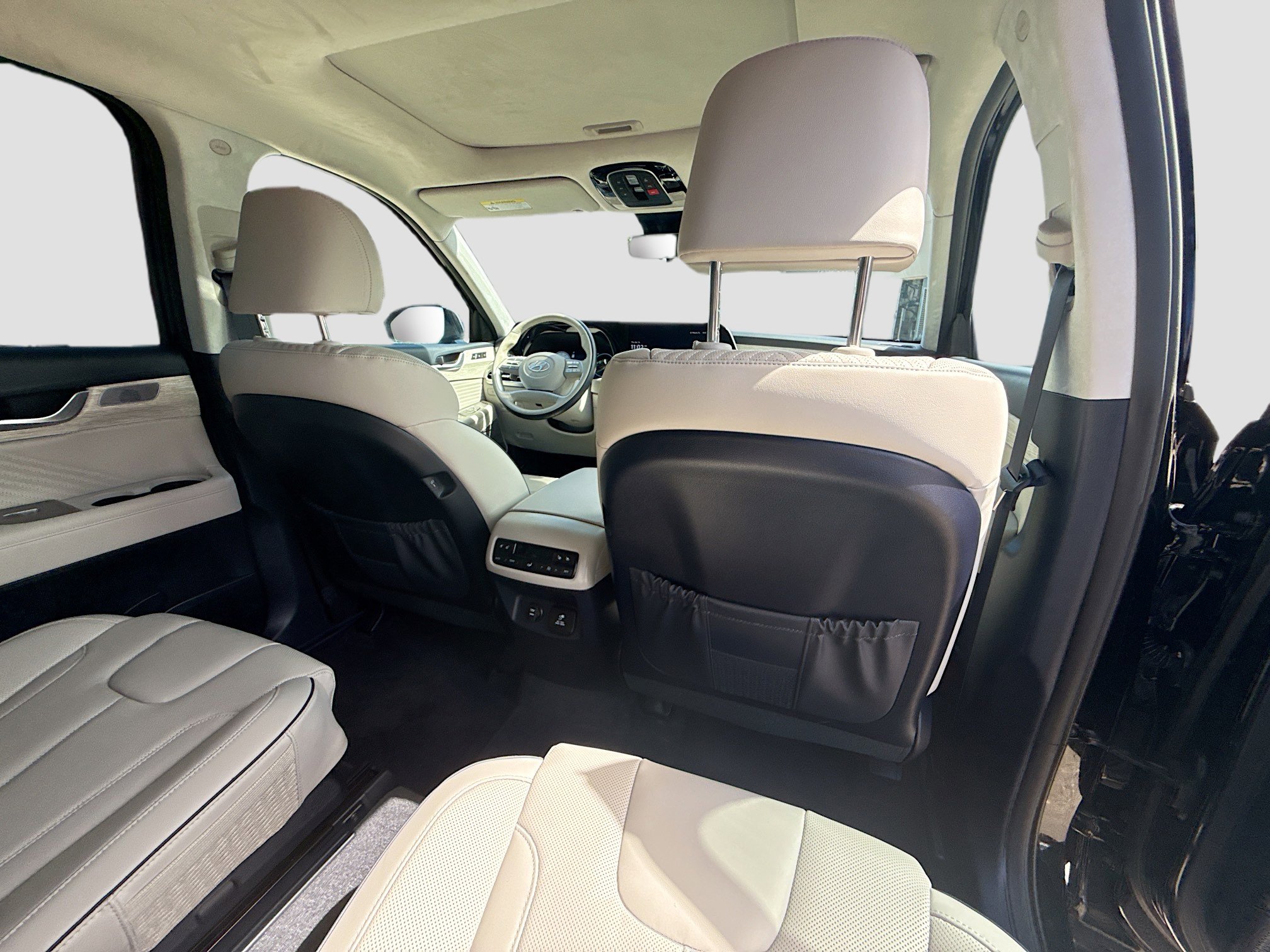 Used 2024 Hyundai Palisade Calligraphy image 27