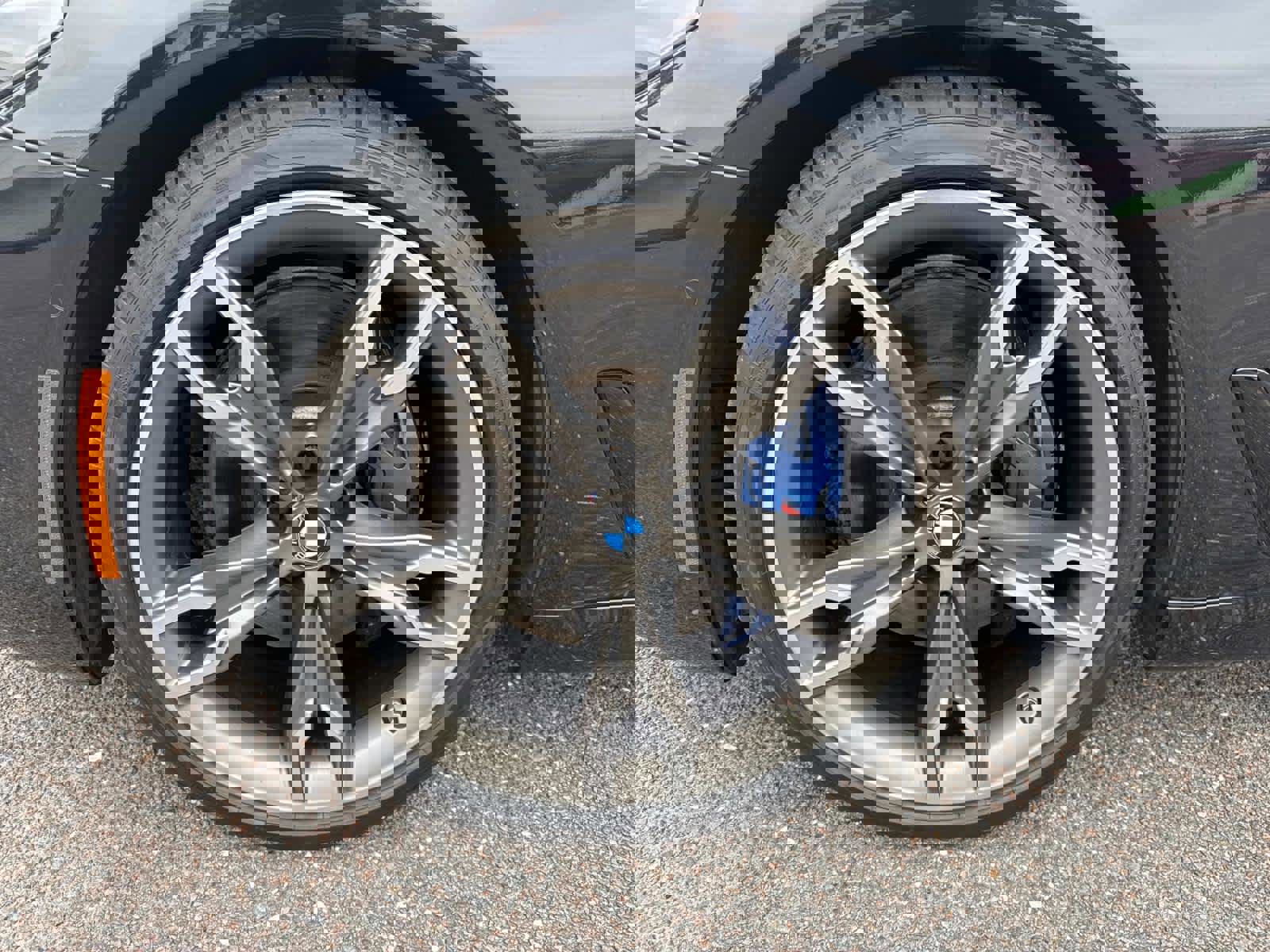 Used 2021 BMW M550i xDrive w/ Executive Package image 10