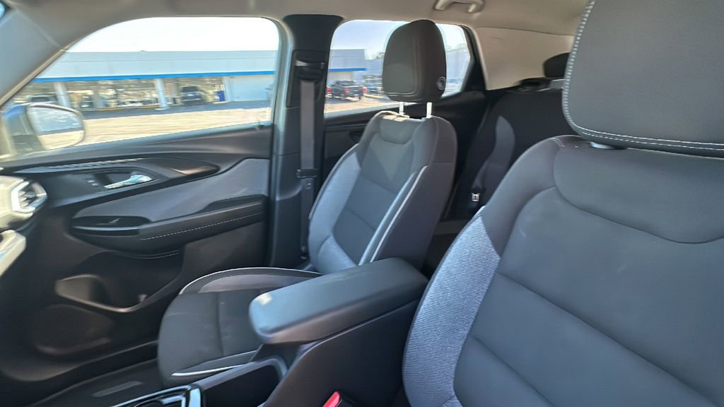 Used 2023 Chevrolet TrailBlazer LT image 12