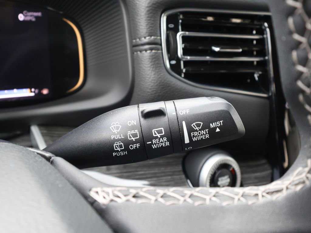 Used 2022 Jeep Wagoneer Series II image 16