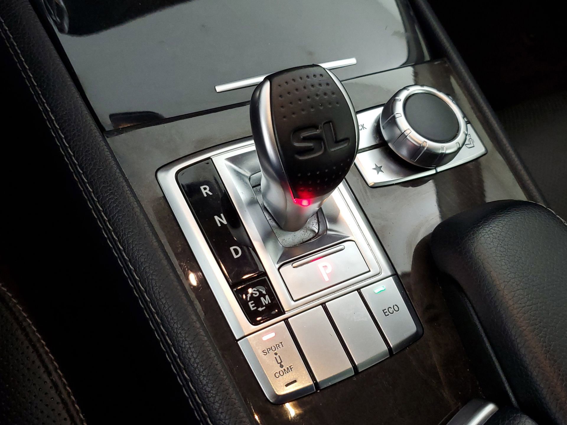 Used 2014 Mercedes-Benz SL 550 image 47