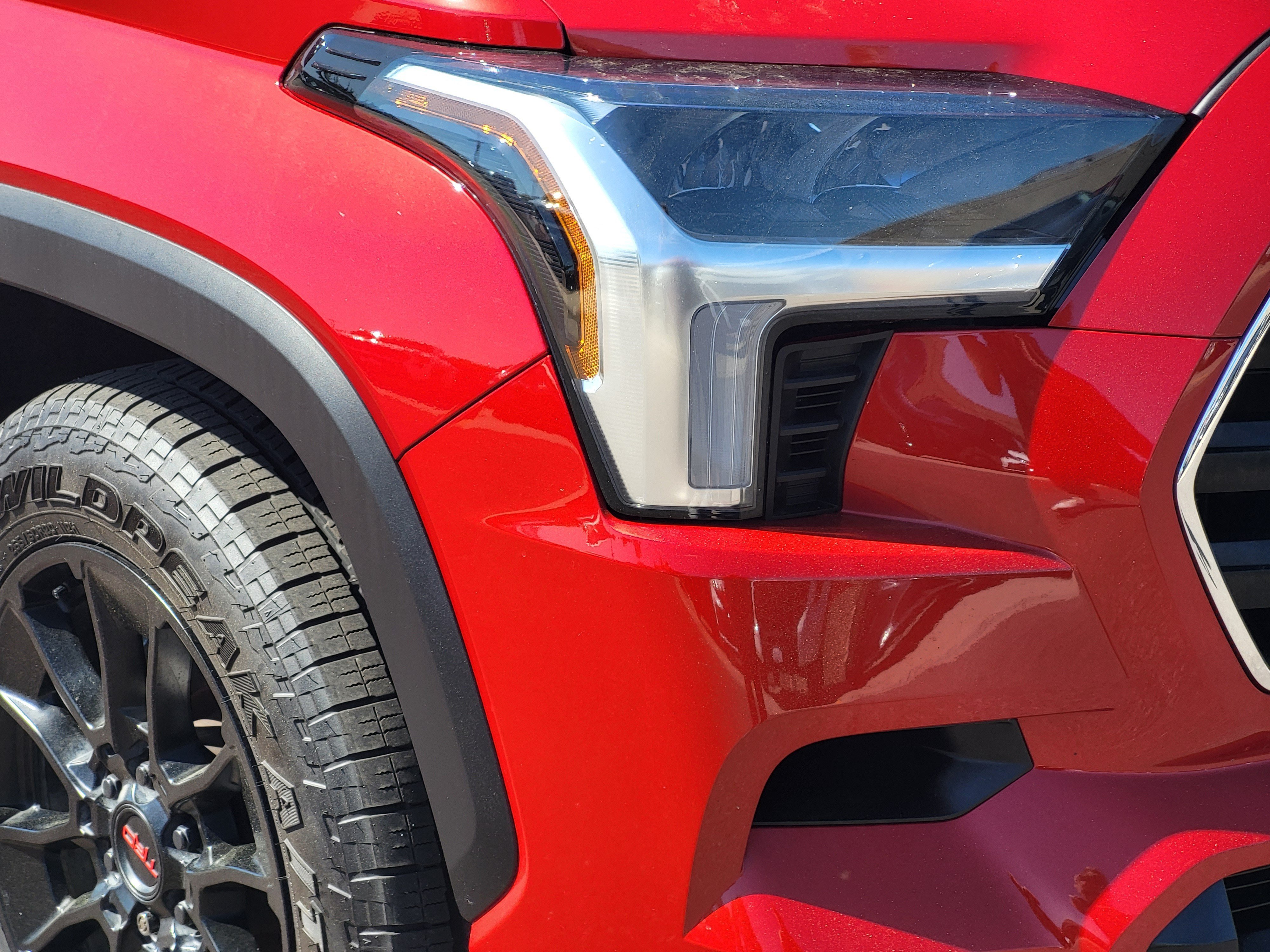 Certified 2026 Toyota Sequoia Limited w/ TRD Off-Road Package AWD/4WD image 5