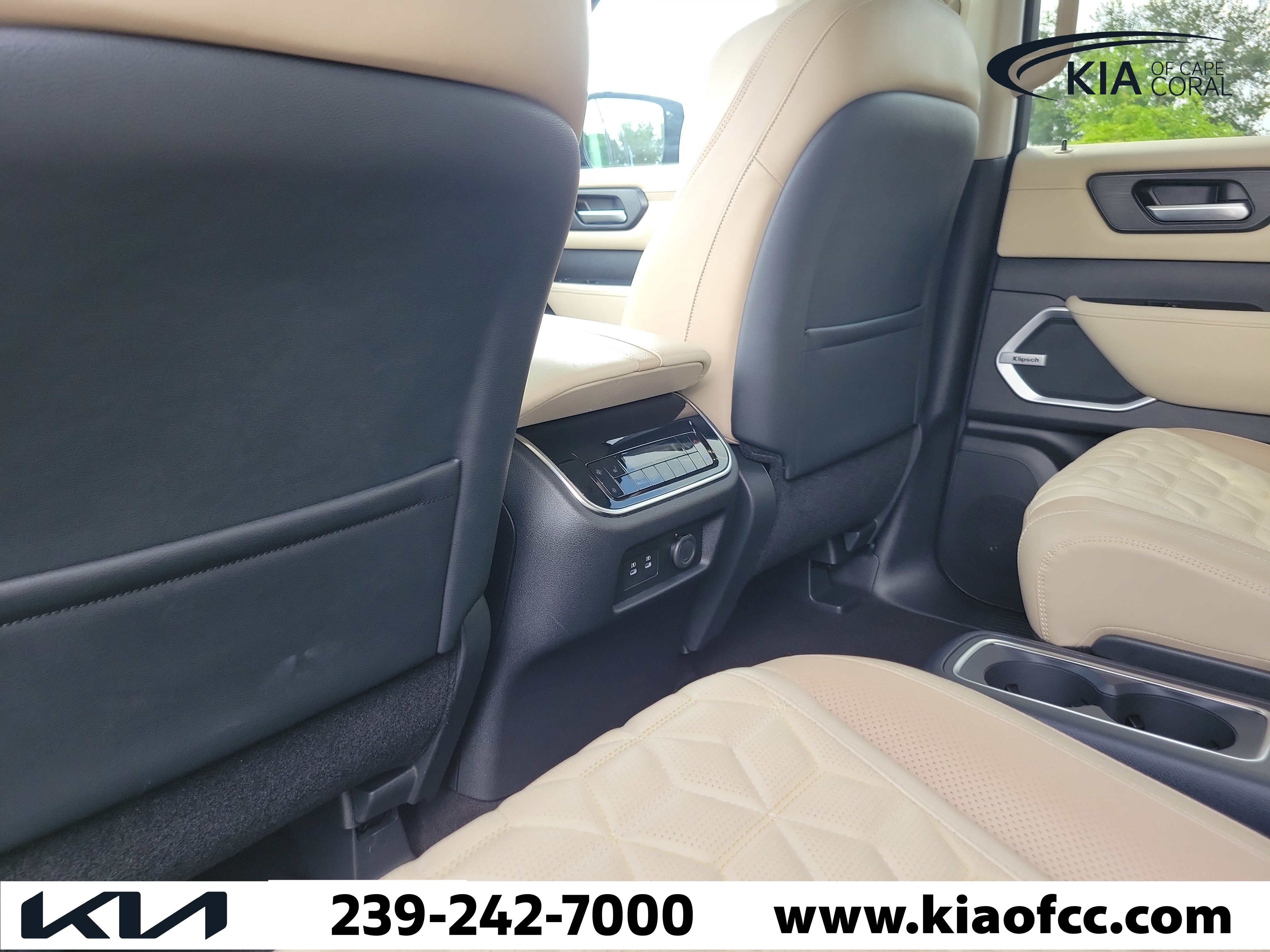 Used 2025 Nissan Armada Platinum AWD/4WD image 16