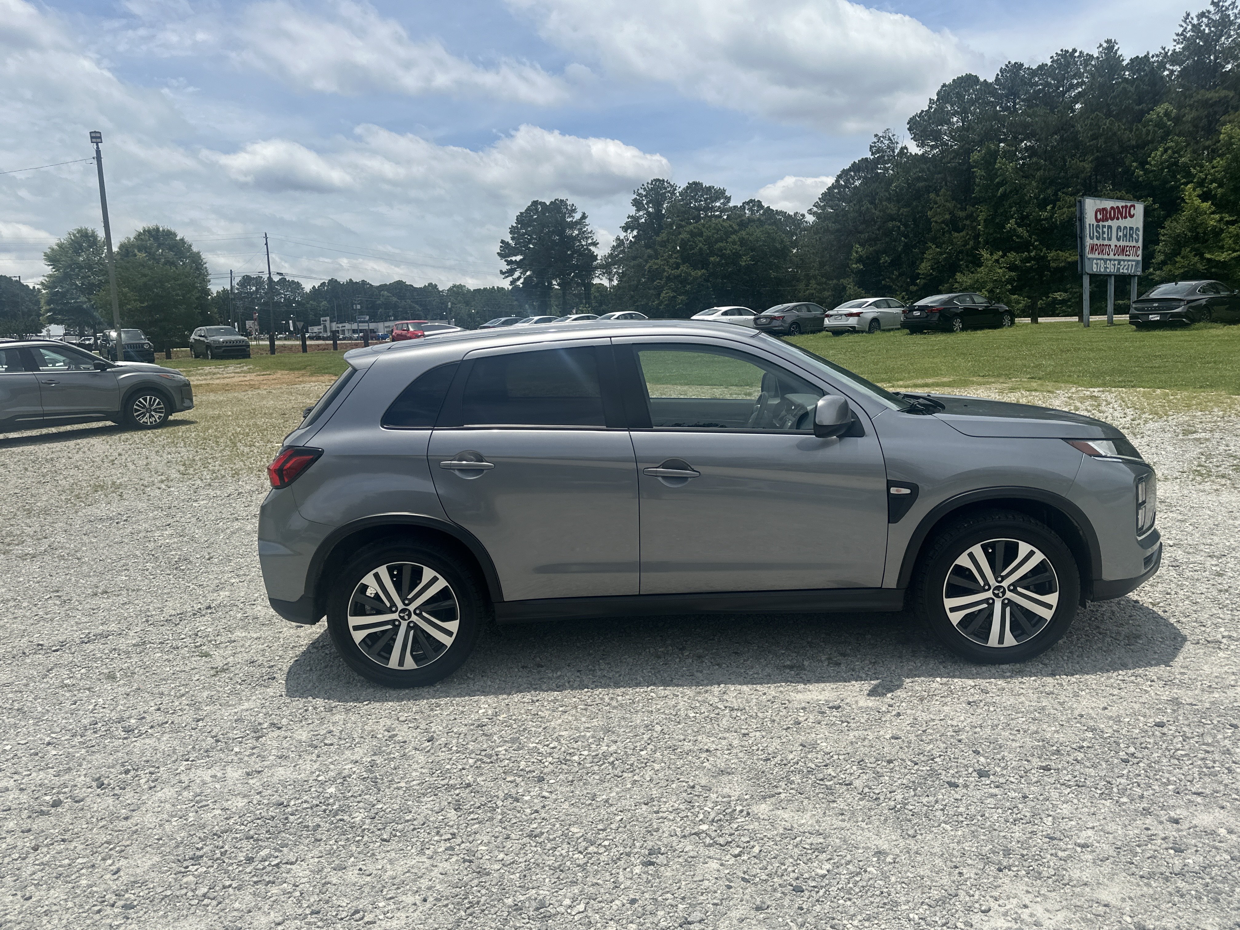 Used 2024 Mitsubishi Outlander Sport ES AWD/4WD image 4