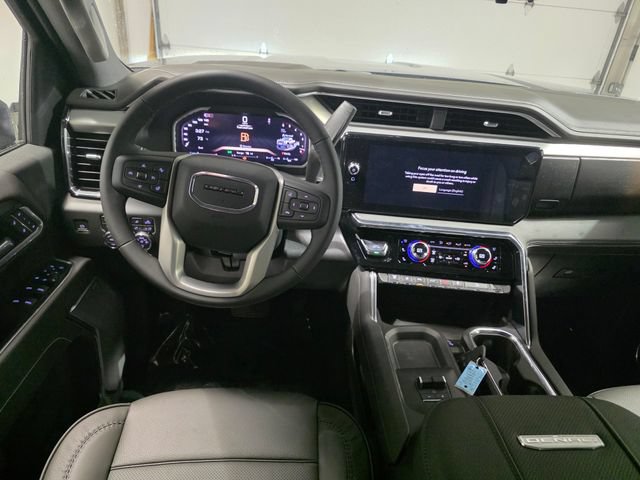 New 2026 GMC Sierra 2500 Denali w/ Technology Package AWD/4WD image 15