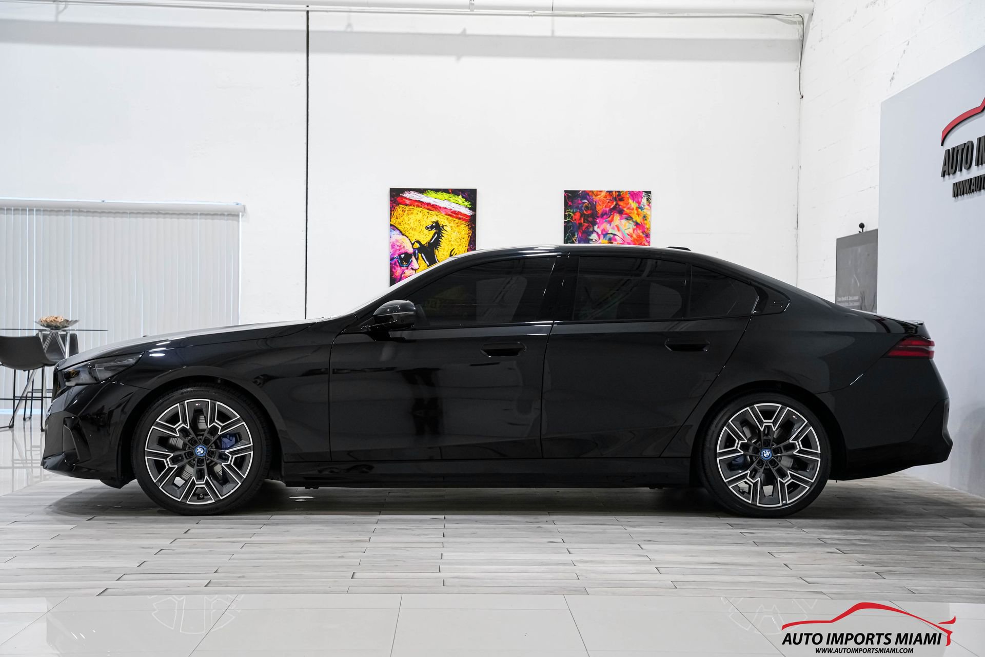 Used 2025 BMW i5 xDrive40 w/ M Sport Package AWD/4WD image 13