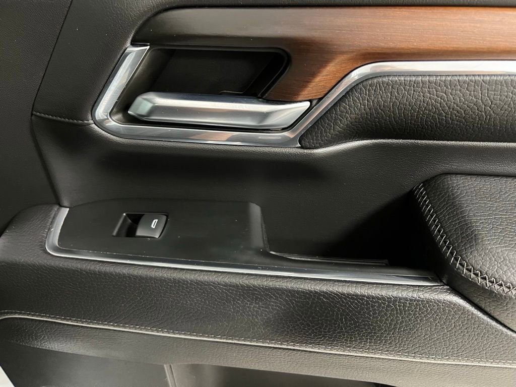 Used 2024 GMC Sierra 3500 Denali image 51