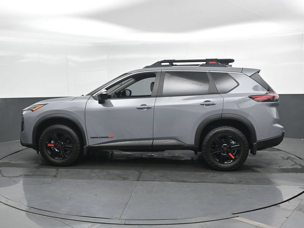 Used 2025 Nissan Rogue SV AWD/4WD image 8