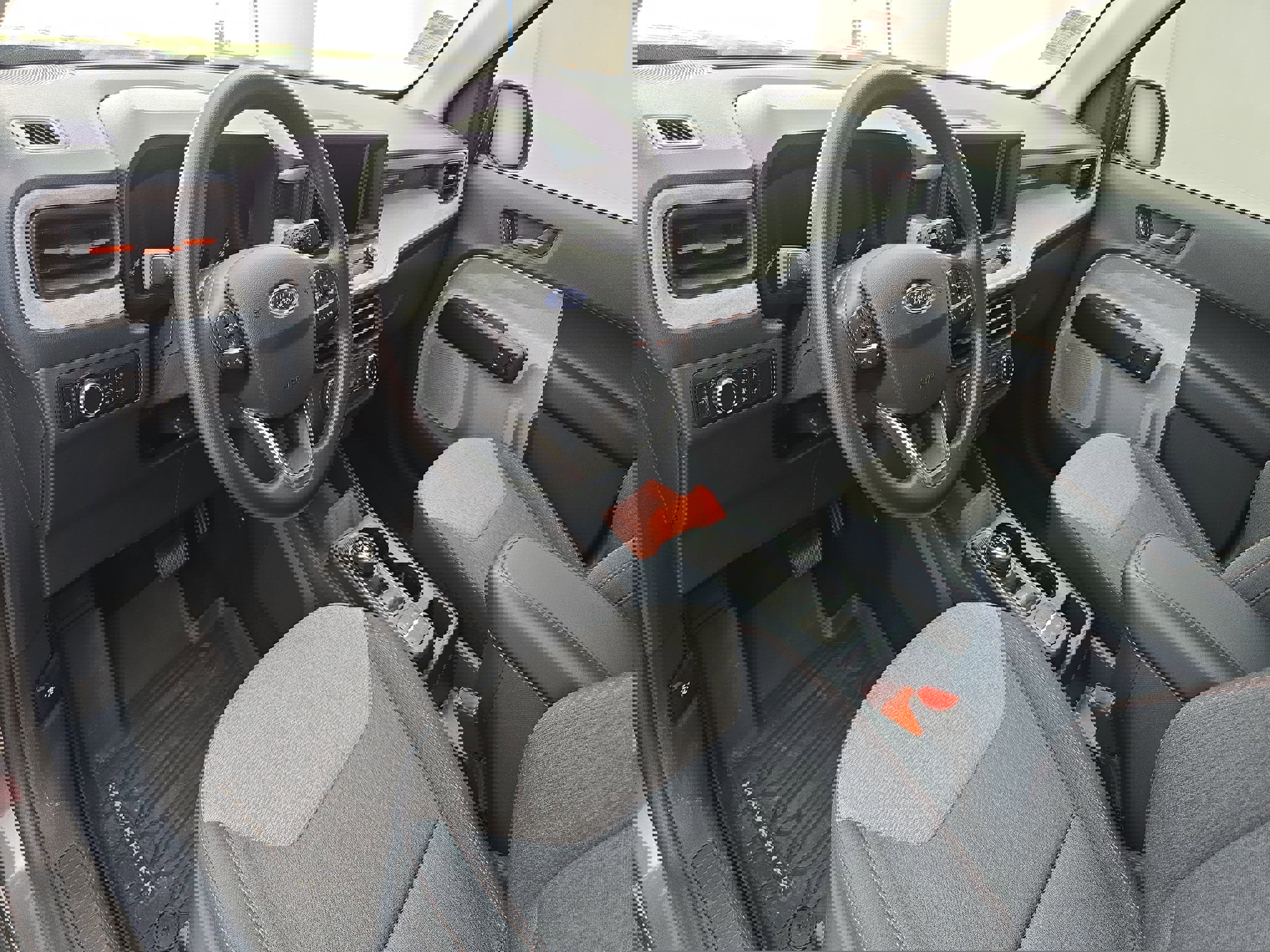 Used 2024 Ford Maverick XLT image 15