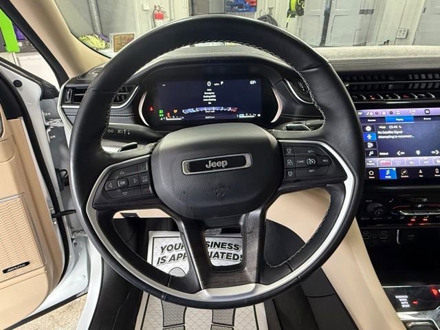 Used 2022 Jeep Grand Cherokee L Limited image 27
