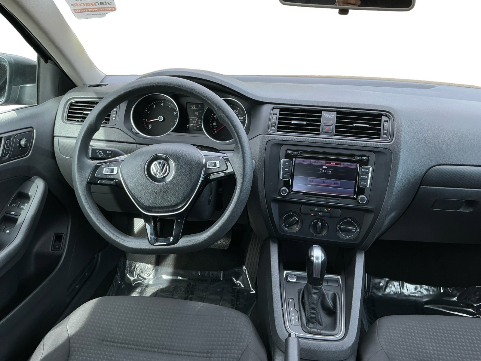 Used 2015 Volkswagen Jetta S image 11