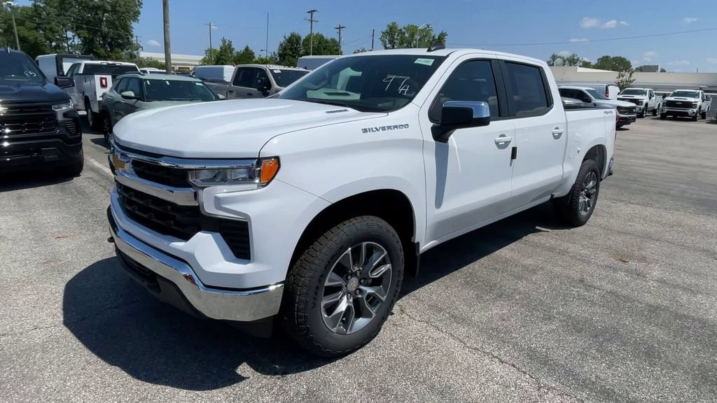 New 2026 Chevrolet Silverado 1500 LT AWD/4WD image 6