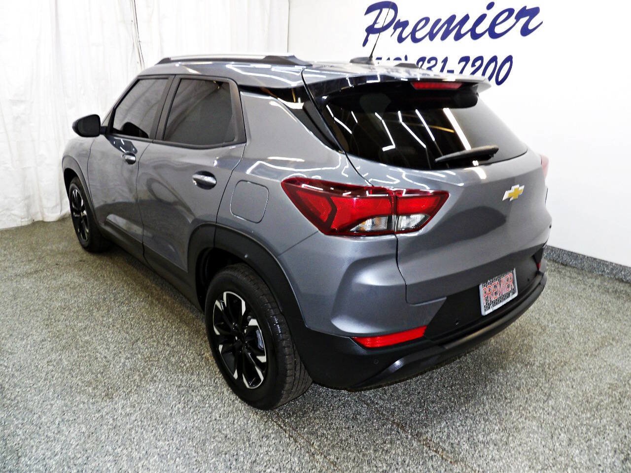 Used 2022 Chevrolet TrailBlazer LT FWD image 4