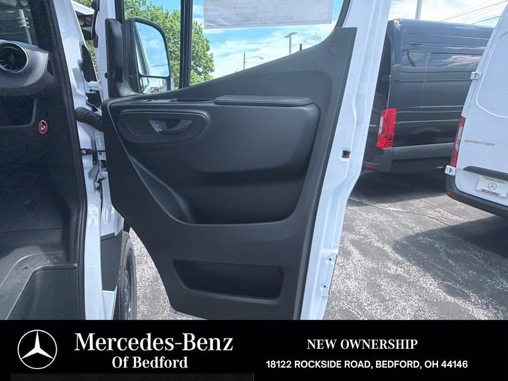 New 2026 Mercedes-Benz Sprinter 2500 image 21