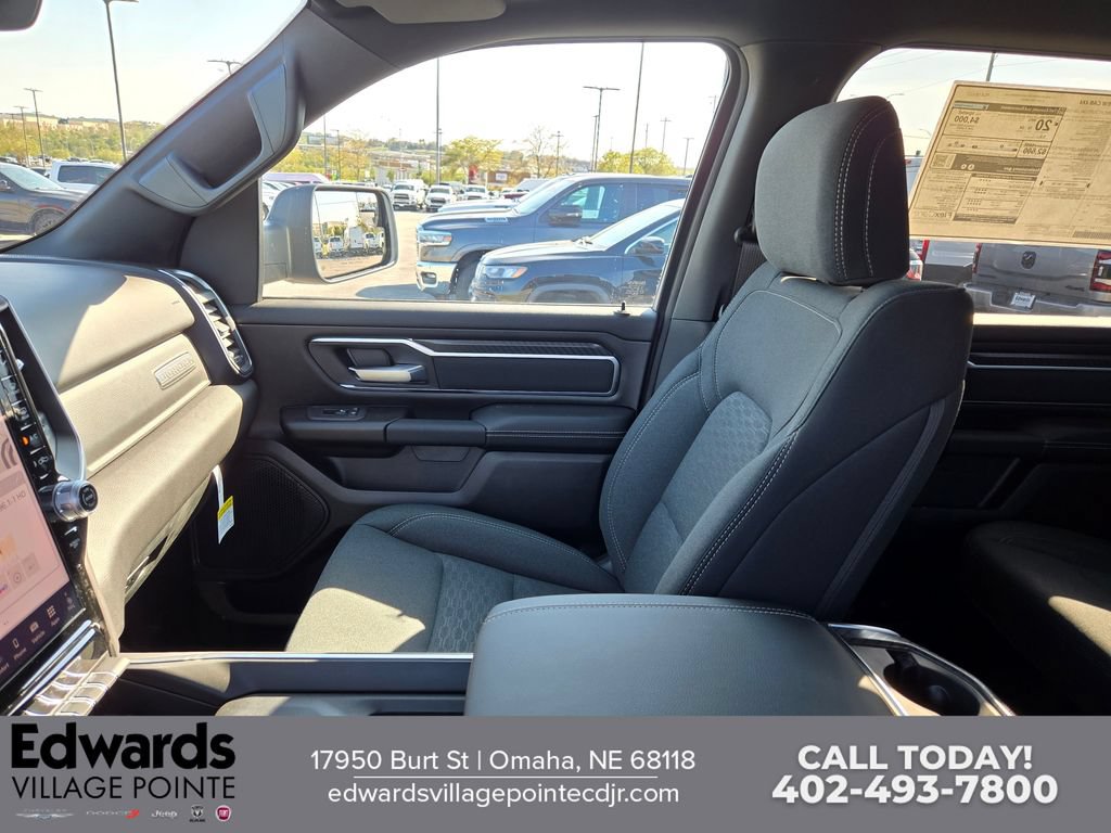 New 2026 RAM 1500 Big Horn AWD/4WD image 23