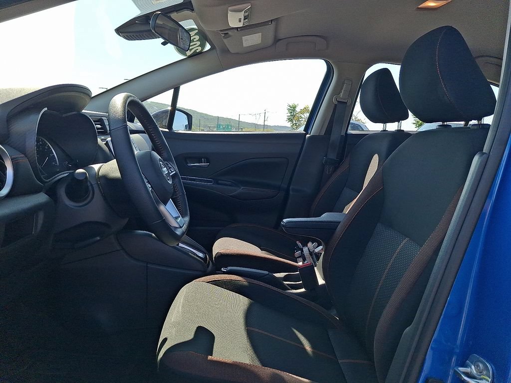 Used 2021 Nissan Versa SR w/ Convenience Package FWD image 14