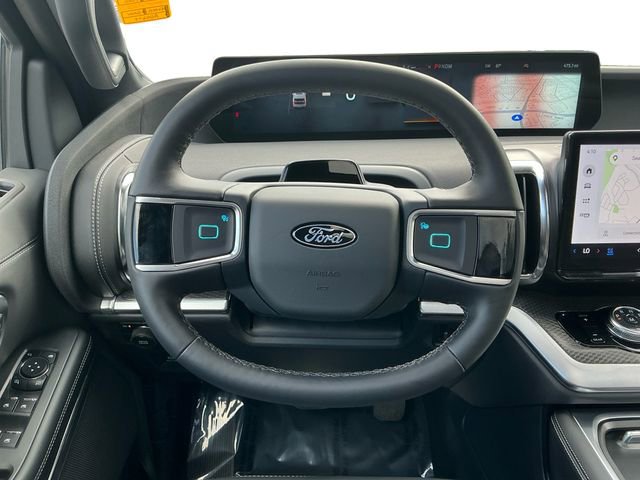 Certified 2026 Ford Expedition Platinum w/ Stealth Appearance Package AWD/4WD image 13