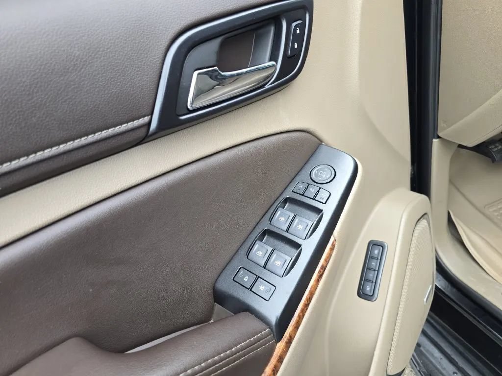 Used 2020 Chevrolet Tahoe Premier RWD image 11