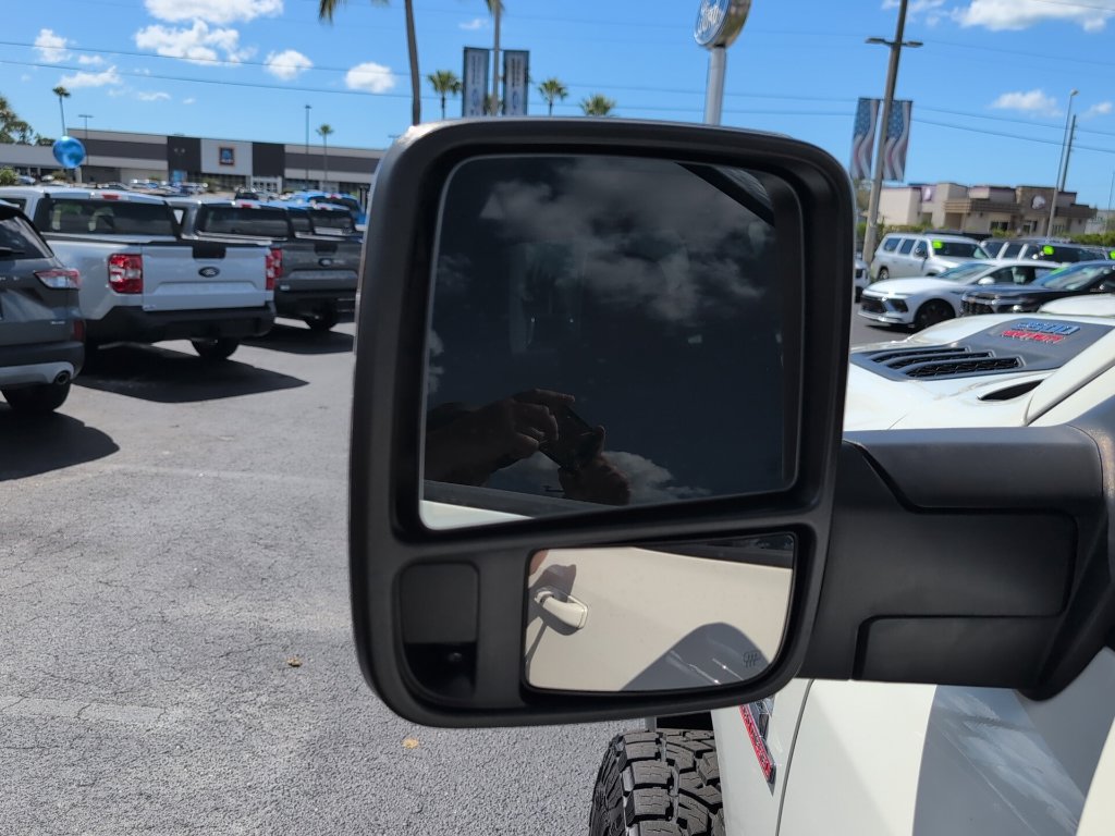 Used 2024 RAM 2500 Laramie w/ Sport Appearance Package AWD/4WD image 8