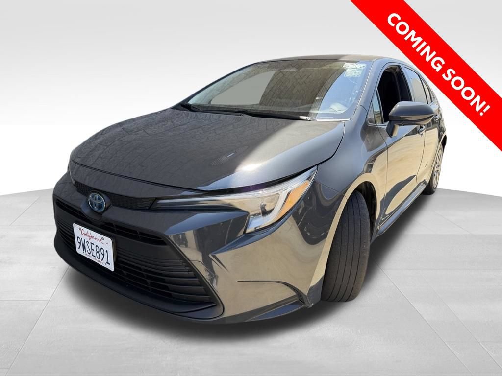 Used 2023 Toyota Corolla LE w/ Carpet Mat Package (TMS) FWD video 1