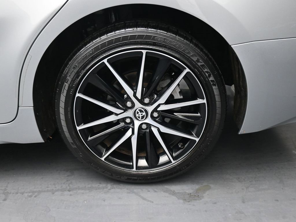 Used 2022 Toyota Camry SE image 13
