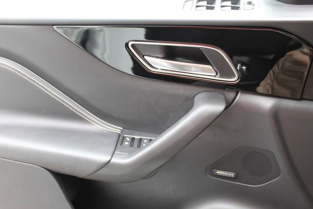 Used 2020 Jaguar F-PACE S image 20