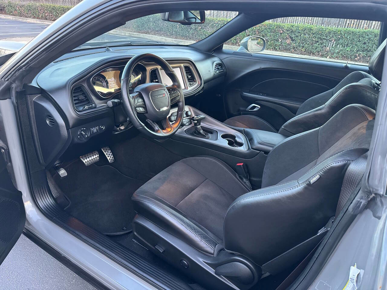 Used 2023 Dodge Challenger GT w/ Plus Package image 13