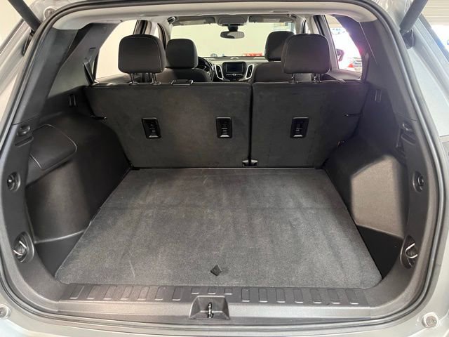 Used 2024 Chevrolet Equinox LT FWD image 16