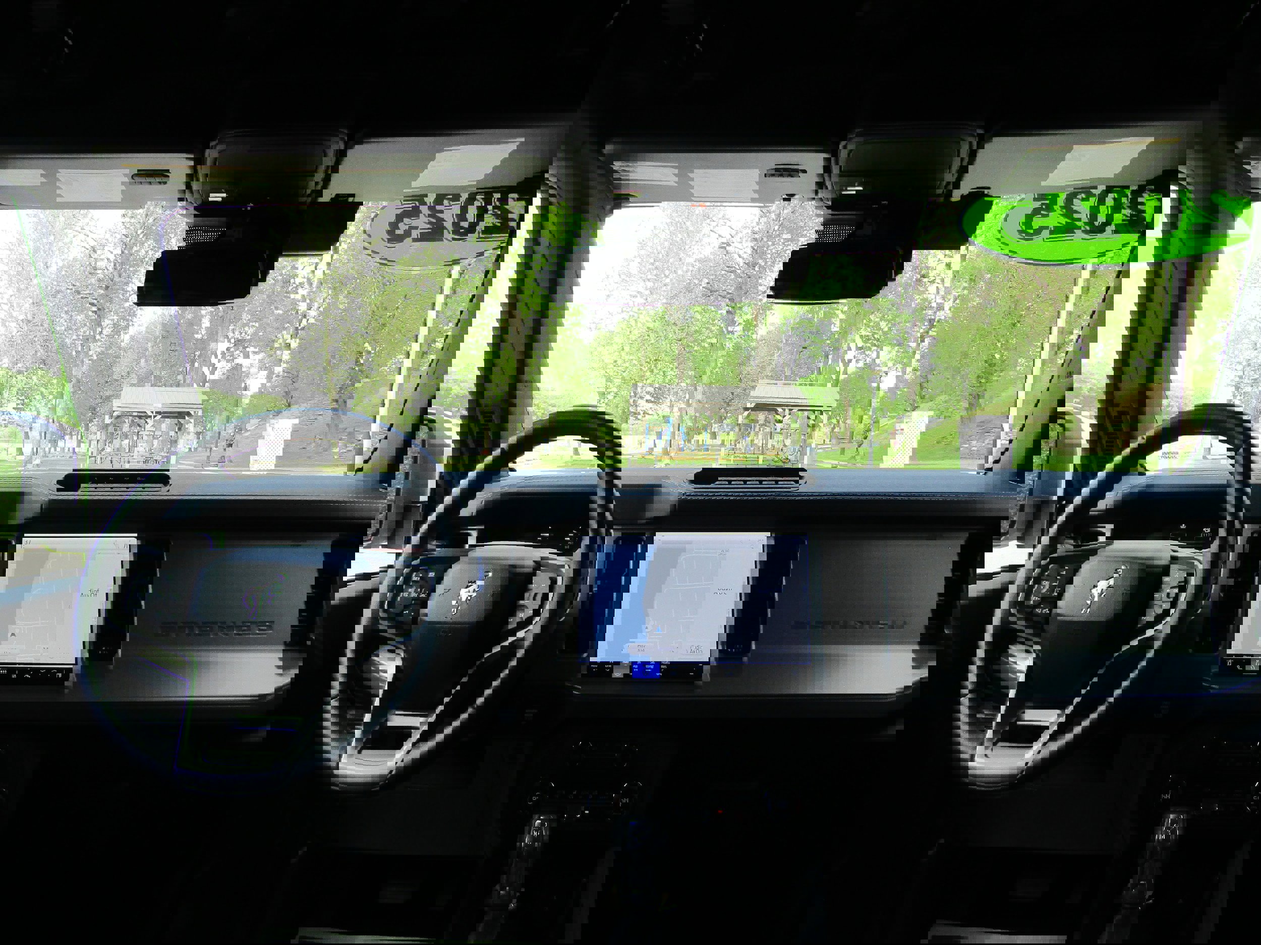 Used 2025 Ford Bronco Outer Banks w/ Sasquatch Package AWD/4WD image 36