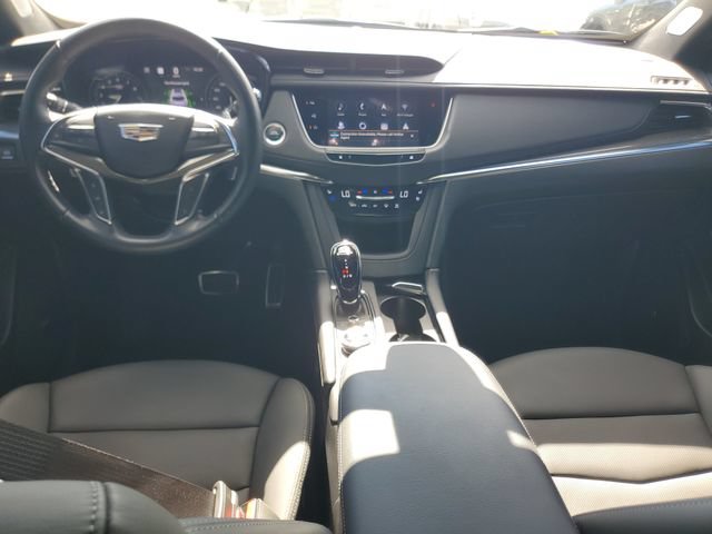 Certified 2023 Cadillac XT5 Sportv w/ Technology Package AWD/4WD image 15