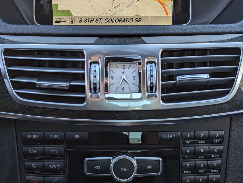 Used 2014 Mercedes-Benz E 350 4MATIC Sedan image 18