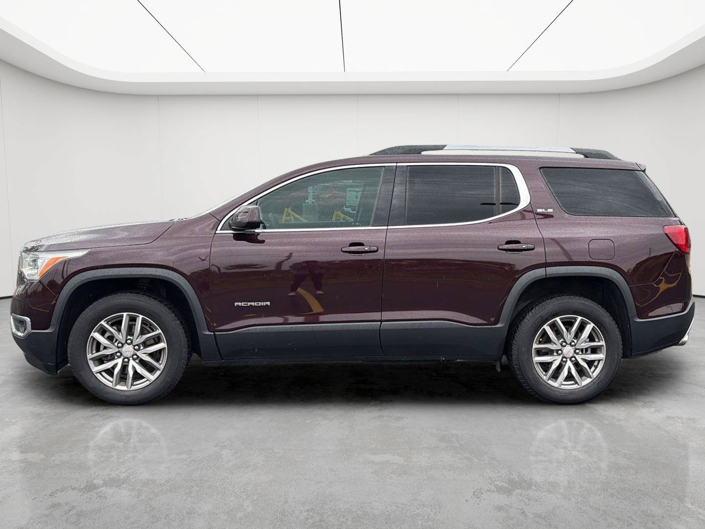 Used 2017 GMC Acadia SLE AWD/4WD image 12