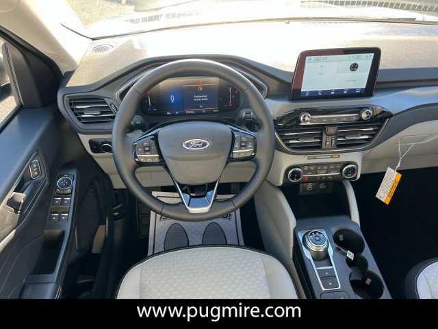 New 2025 Ford Escape Active w/ Cold Weather Package image 15