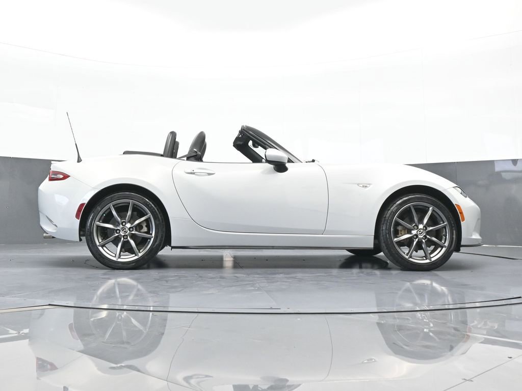 Used 2016 MAZDA MX-5 Miata Grand Touring image 56