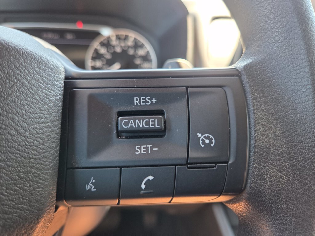 Used 2026 Nissan Rogue S FWD image 14