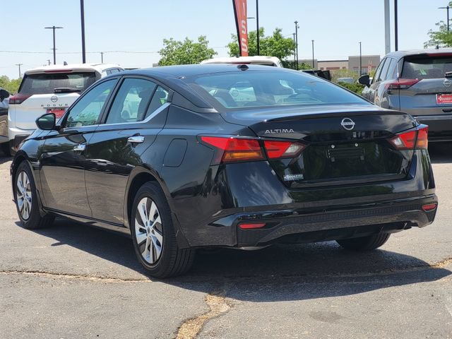 Certified 2025 Nissan Altima 2.5 S FWD image 4