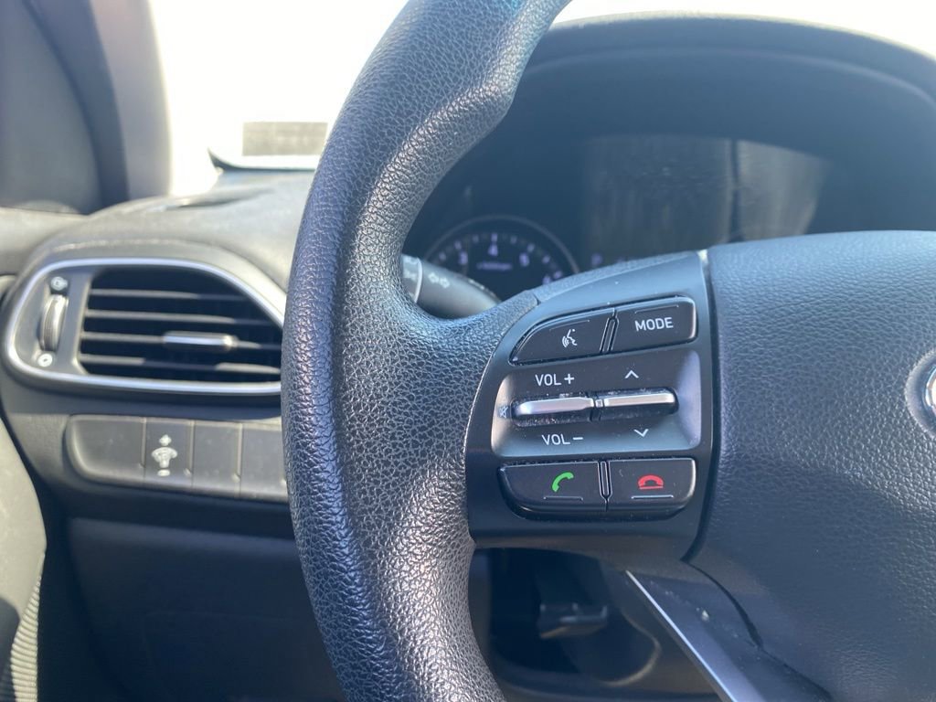 Used 2020 Hyundai Elantra GT image 8
