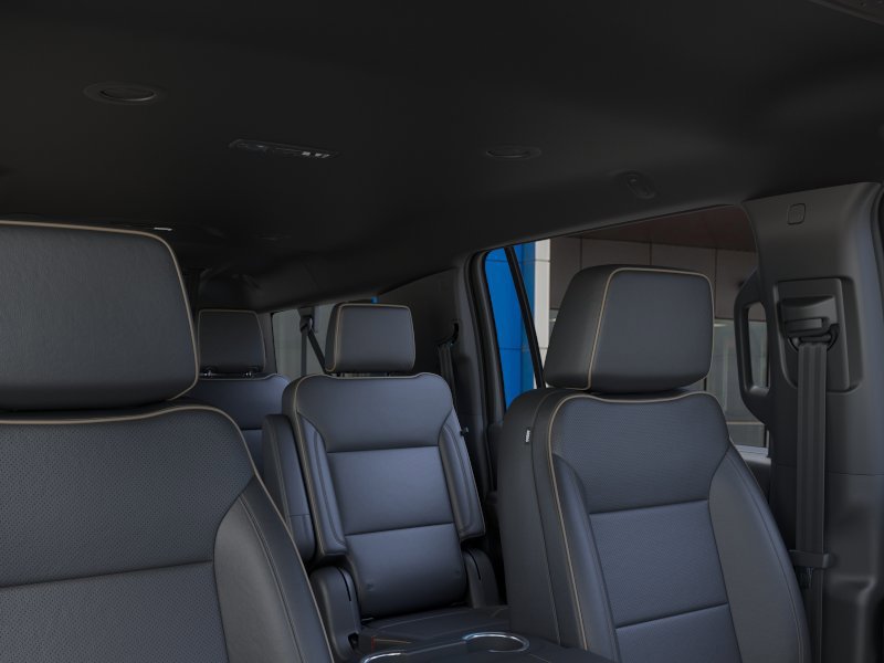 New 2025 Chevrolet Suburban Premier image 24