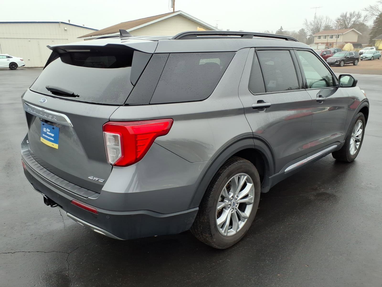 Certified 2023 Ford Explorer XLT w/ Equipment Group 202A image 6