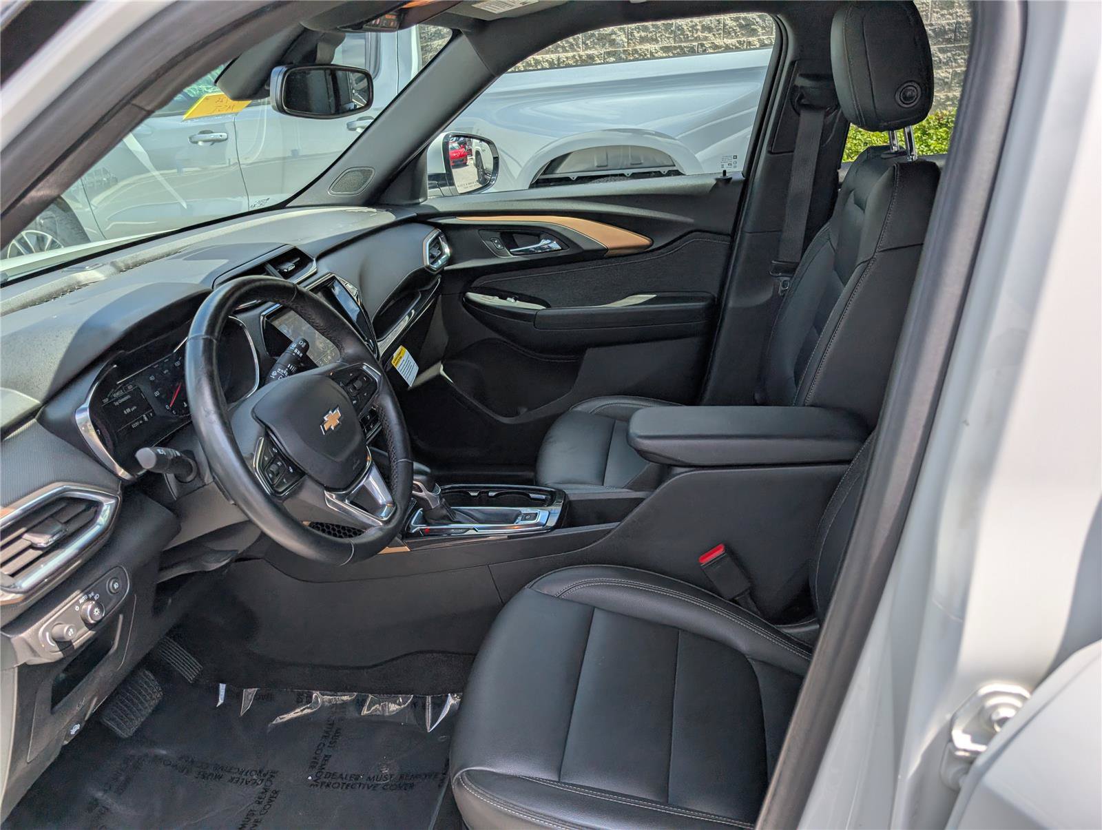 Used 2023 Chevrolet TrailBlazer ACTIV w/ Convenience Package FWD image 14