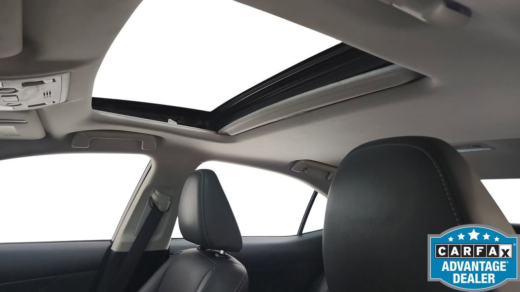 Used 2016 Lexus IS 200t w/ Premium Package image 25