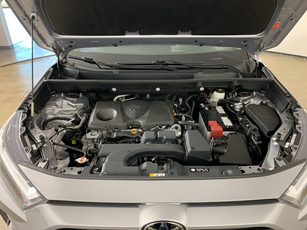 Used 2024 Toyota RAV4 LE image 40