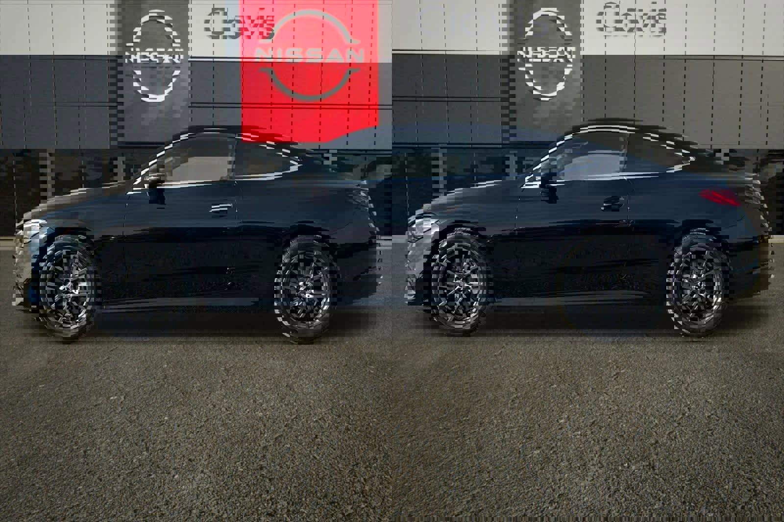 Used 2024 Mercedes-Benz CLE 300 4MATIC Coupe image 6