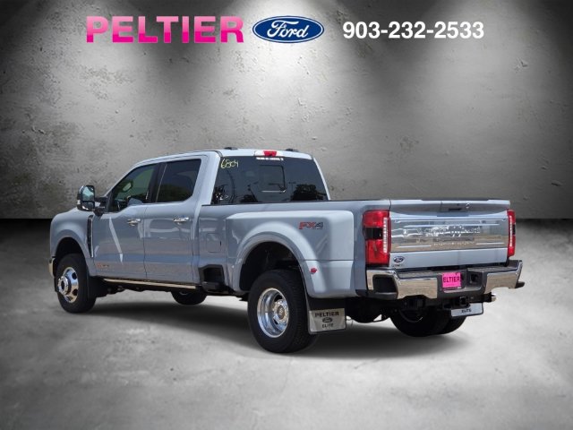 New 2026 Ford F350 King Ranch w/ Chrome Package AWD/4WD image 3