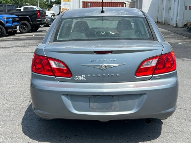 Used 2009 Chrysler Sebring Touring FWD image 4