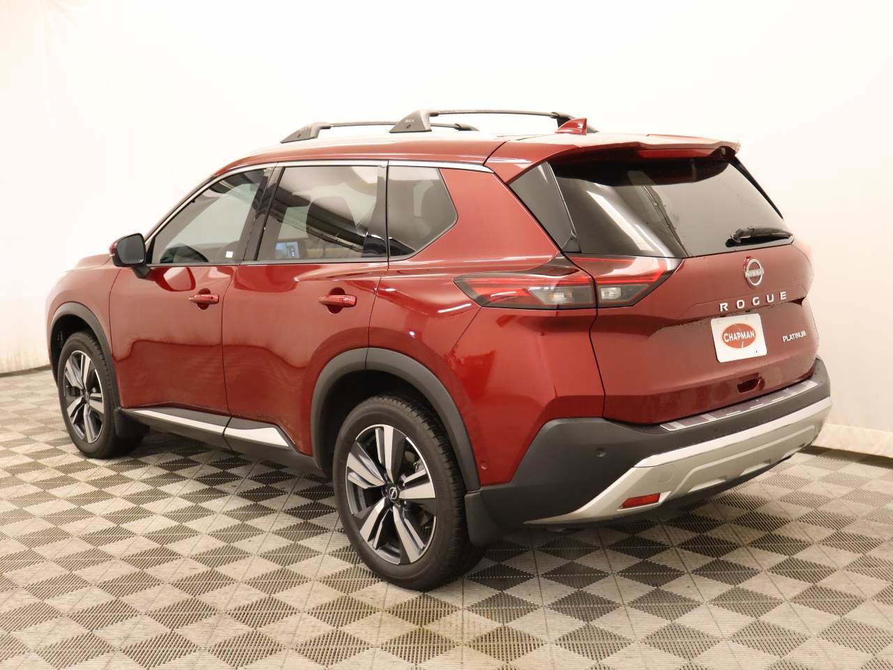 Used 2022 Nissan Rogue Platinum w/ Head-Up Display Package image 3